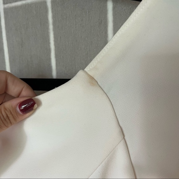 Allure Bridal sleeved crepe gown - Picture 15 of 15